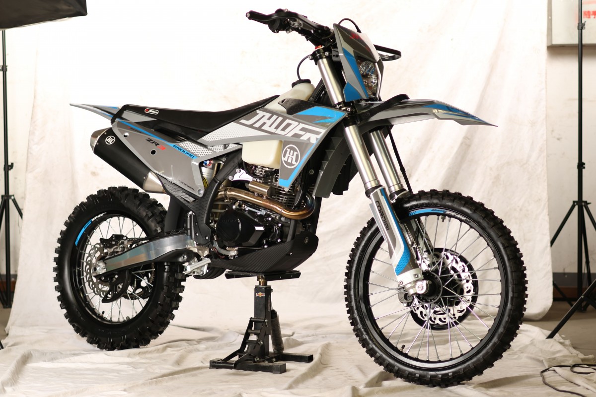 jhlmoto.ru-jhl-zr3-cb300rl-jhlofr-enduro-4-1200x800