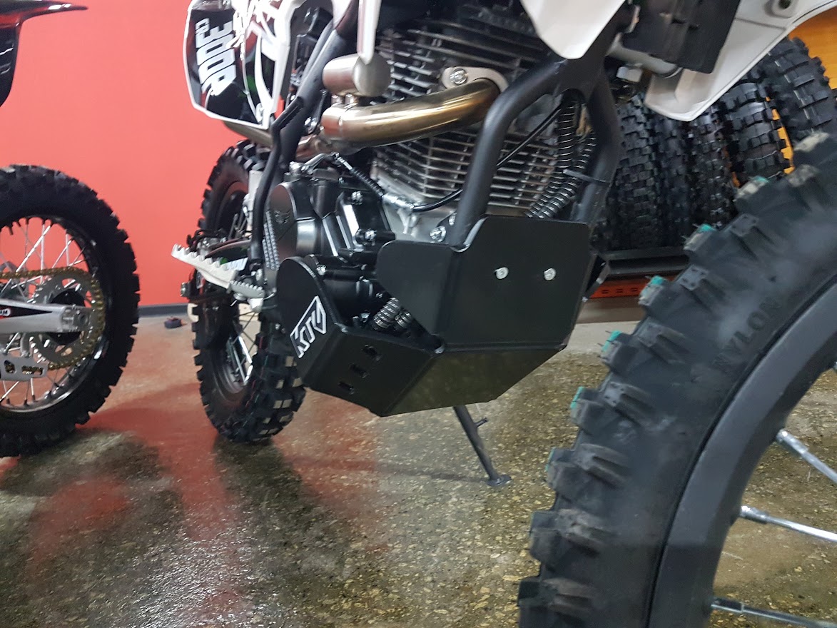 Zuumav FX CR300P (174FMN) 9